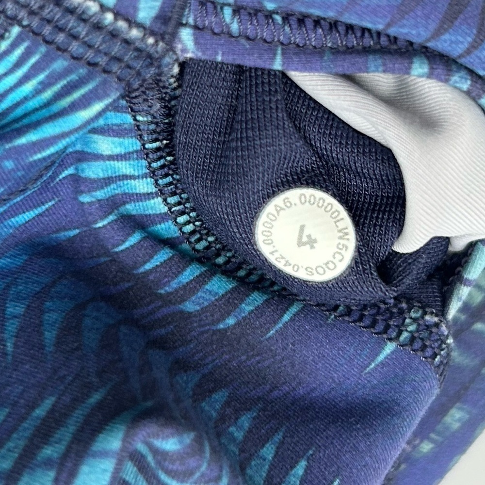Lululemon Wunder Train High-Rise Tight 25 Foil
Shapeshifter Flux Blue Multi - Picture 5 of 10